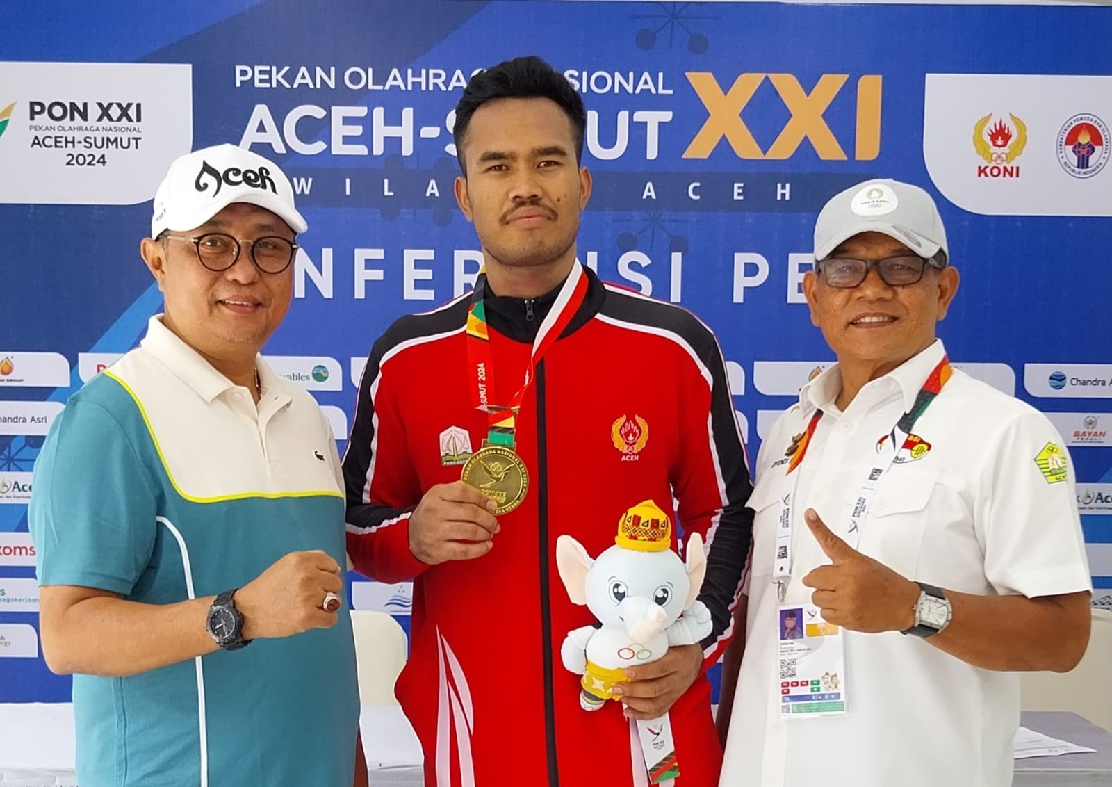 Dimas Sumbang Emas Ketiga Angkat Besi