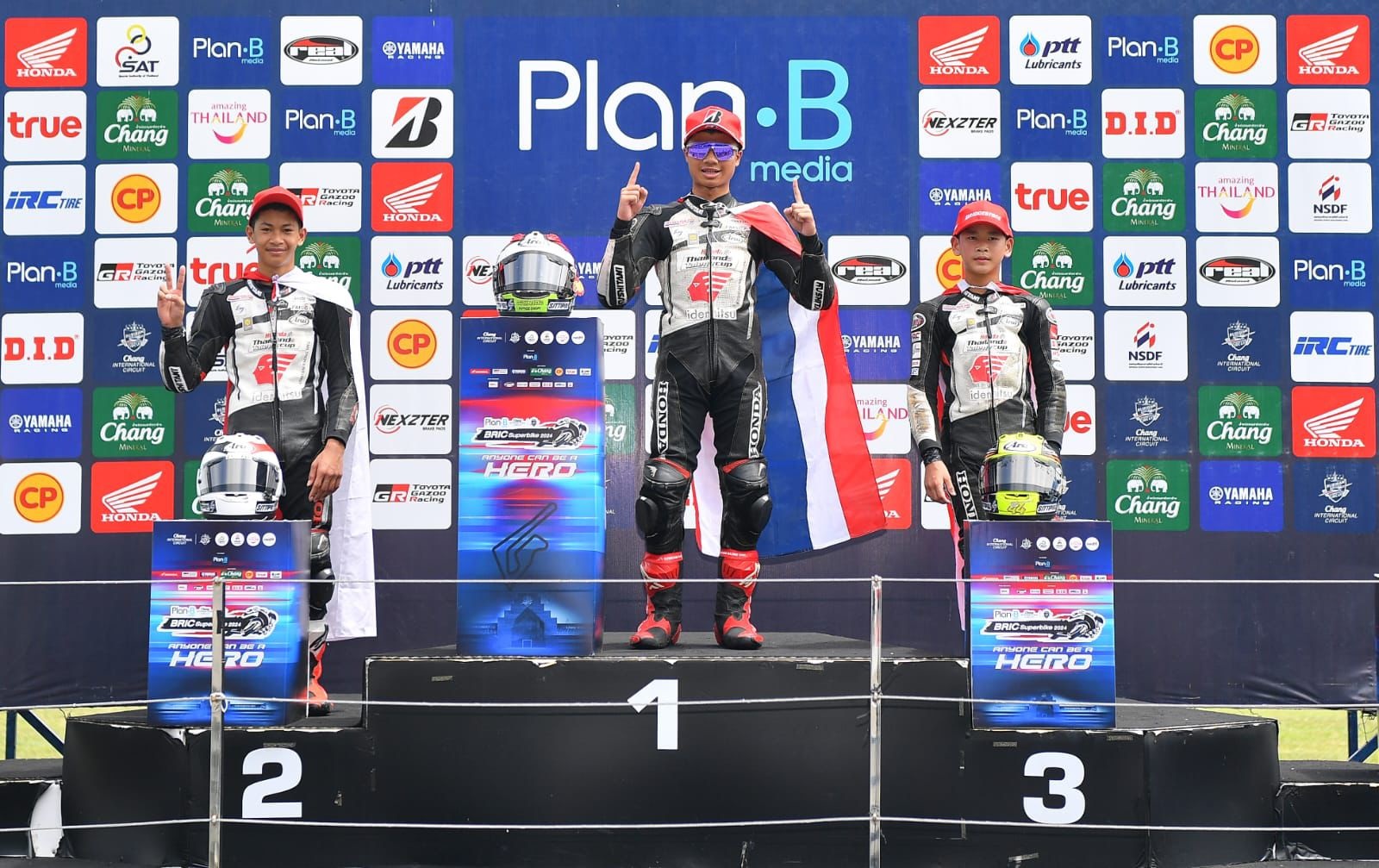 Pebalap Astra Honda Cetak Podium Perdana Thailand Talent Cup 2024