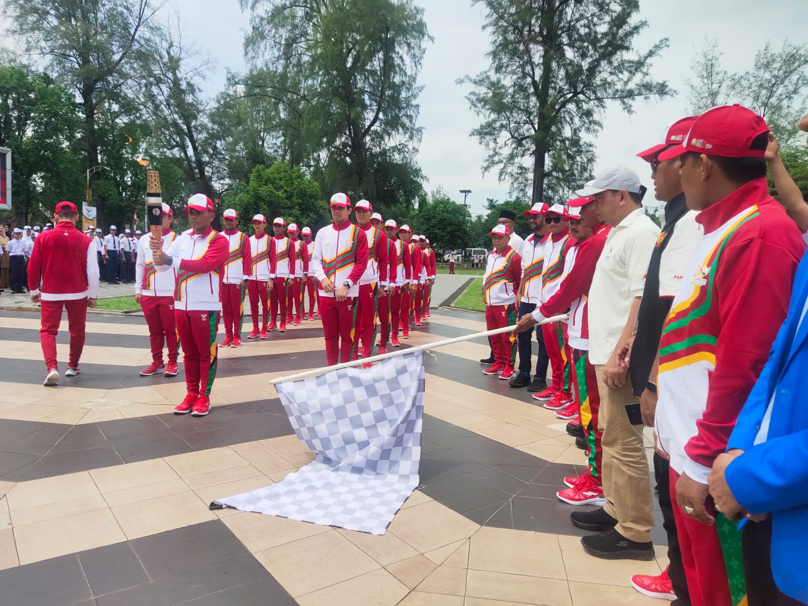 Kirab Api PON Disambut Meriah Di Kota Langsa