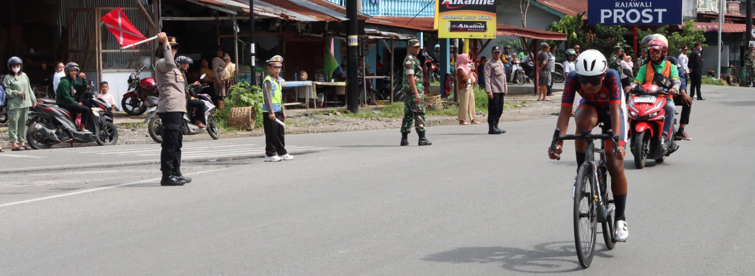 Polres P. Siantar Sukses Pengamanan Hari Terakhir Jalur Lintas Balap Sepeda PON XXI