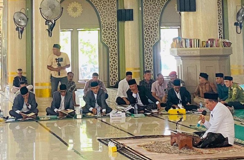 4 Paslon Bupati/Wakil Bupati Aceh Timur Diuji Kemampuan Baca Al-Qur'an