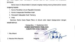 Berita Acara penolakan Bacalon Bupati dan Wakil Bupati Aceh Tamiang H. Hamdan Sati, ST – Febriadi, SH.(Waspada/Yusri).