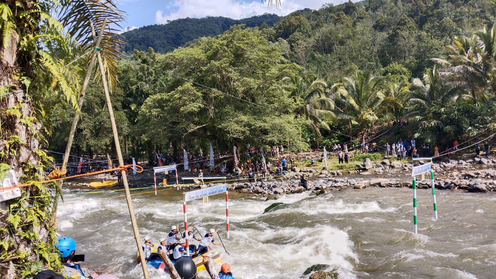 Jawa Barat Juara Umum Arung Jeram