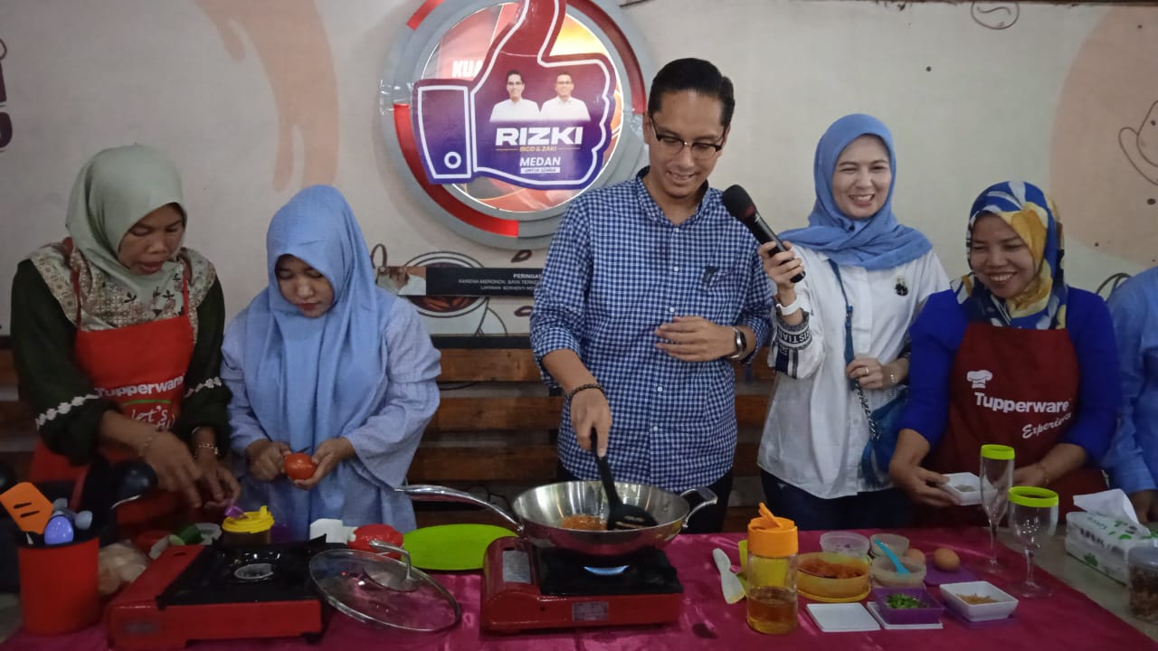 Rico Waas Hadiri Demo Masak Relawan SAH-Rizki