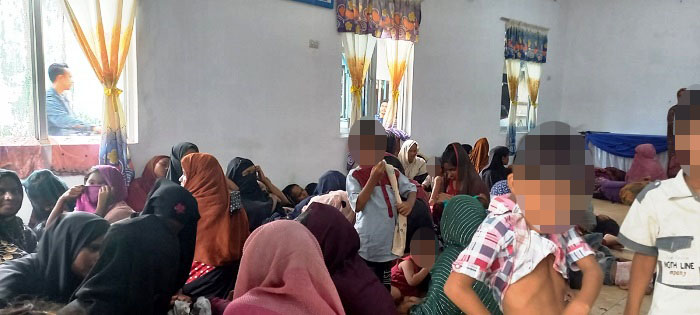 64 Pria, 62 Wanita Dan 20 Anak Rohingya Terdampar Di Pantailabu