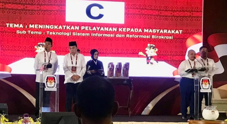 Debat Kandidat Pilkada Tapsel, Paslon Nomor 1 BAGUSI Lebih Unggul Dan Tak Emosian