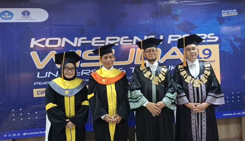 Guru Besar IPB dan Anggota DPRD Gorontalo Jadi Wisudawan Inspiratif, Rektor UT: Siapapun Bisa Kuliah di UT