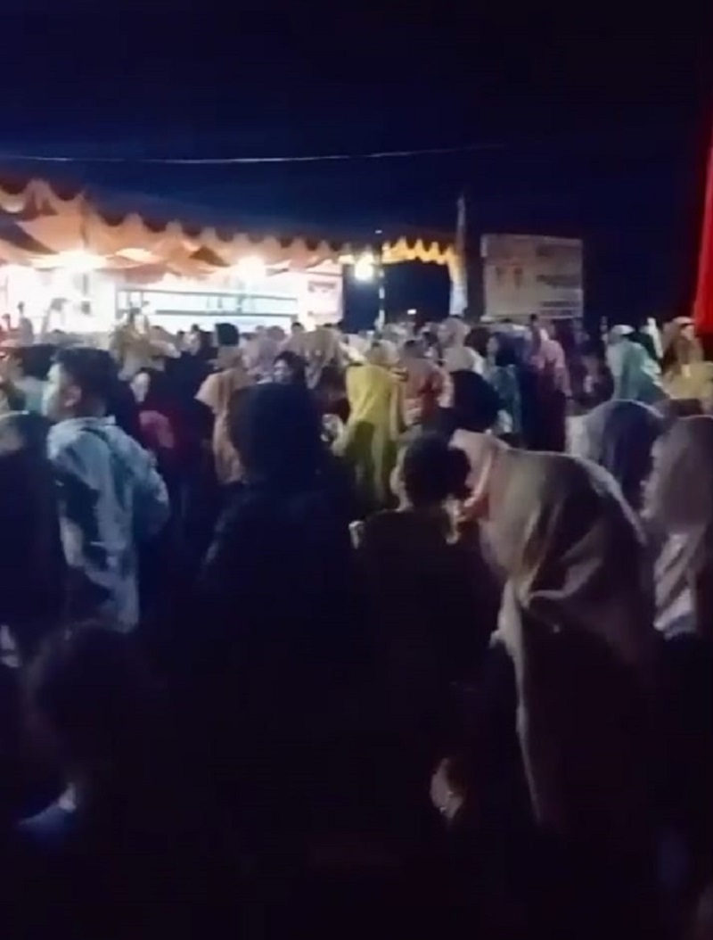 Lautan Massa Hadiri Kampanye Terbuka Paslon SAH Di Desa Mamas Aceh Tenggara