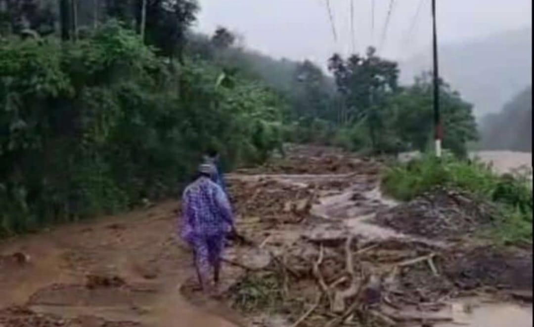 Sungai Keumala Meluap, Jalan Beureunuen-Tangse Banjir