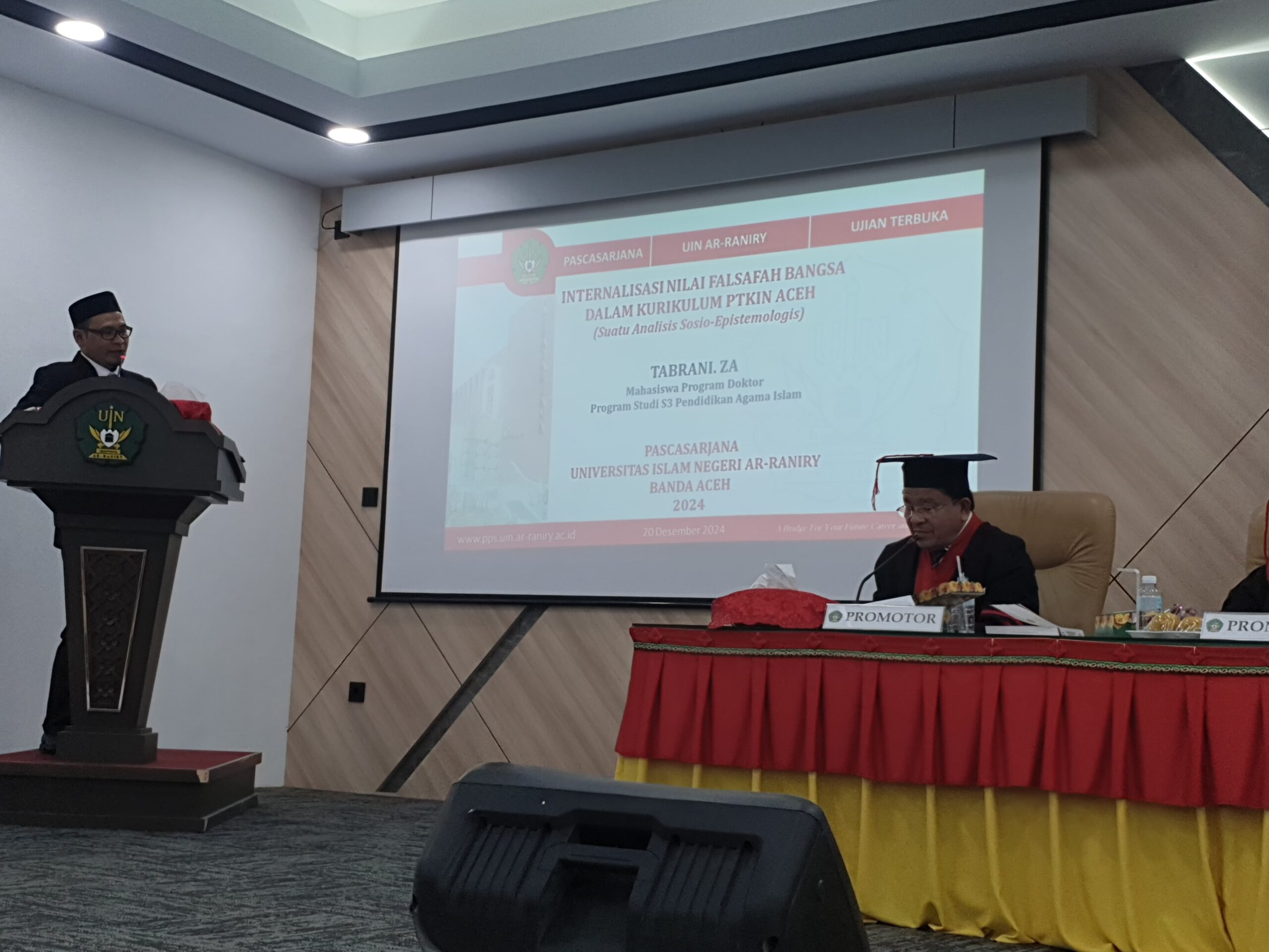 Raih Gelar Doktor, Tabrani ZA Tawarkan Model Integratif-Strukturalis Untuk PTKIN Aceh