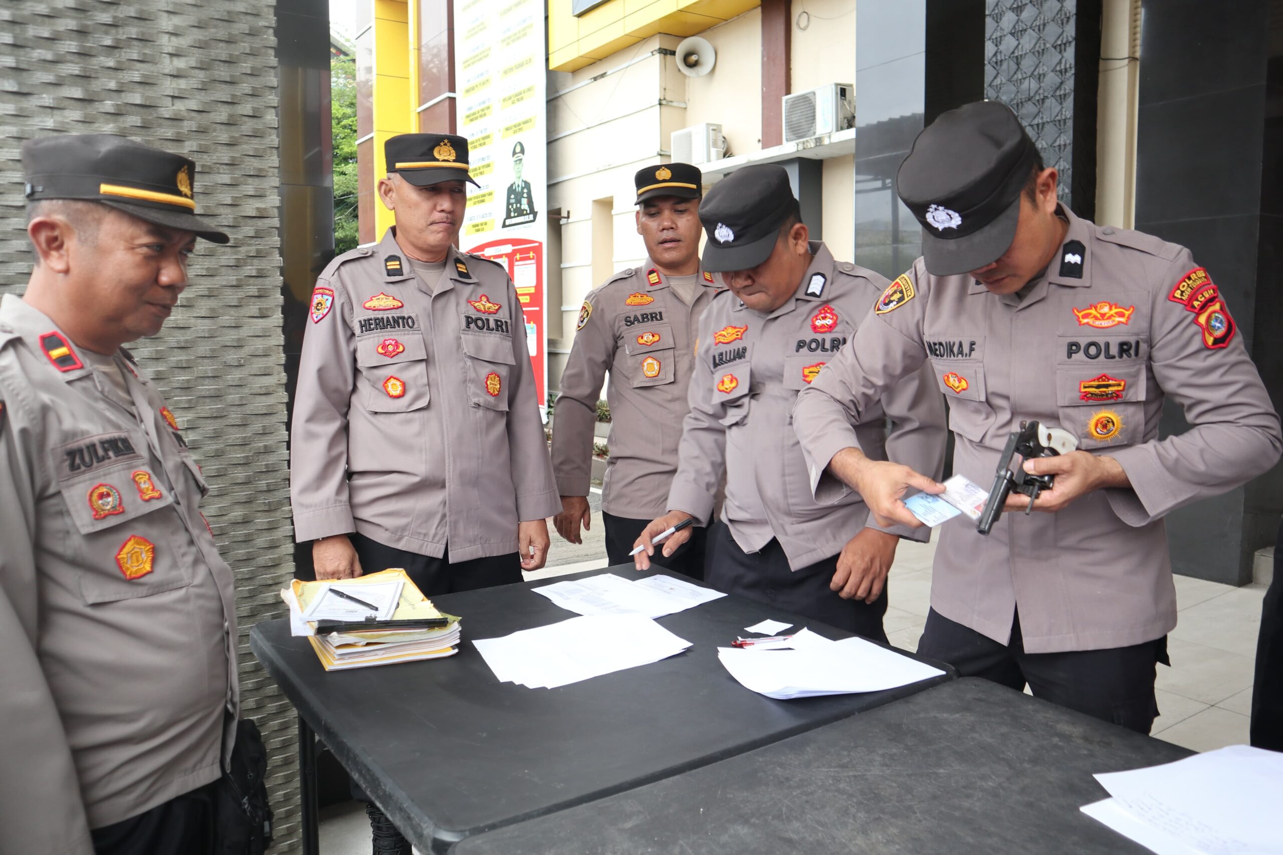 Wakapolres Agara Awasi Dan Periksa Senpi Personel