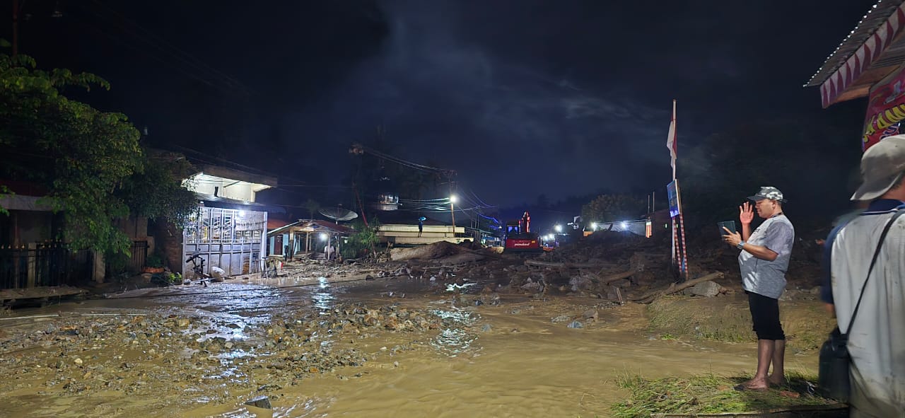 Banjir Bandang Agara Bawa Batu Dan Kayu Gelondongan