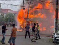 4 Rumah Kios Di Kota Sigli Terbakar