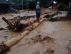 Kota Tua Tapanuli Selatan Diterjang Banjir Bandang