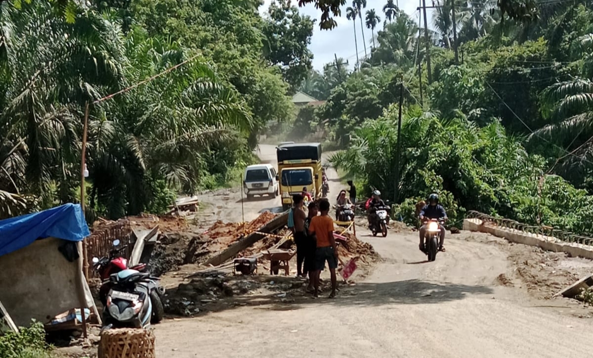 Proyek PUPR Provsu Di Palas Harus Tuntas Akhir Tahun