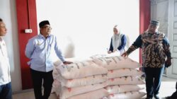 Jelang Tanam Padi, Pj Bupati Agara Sidak Ke Gudang Dan Kios Pupuk Subsidi