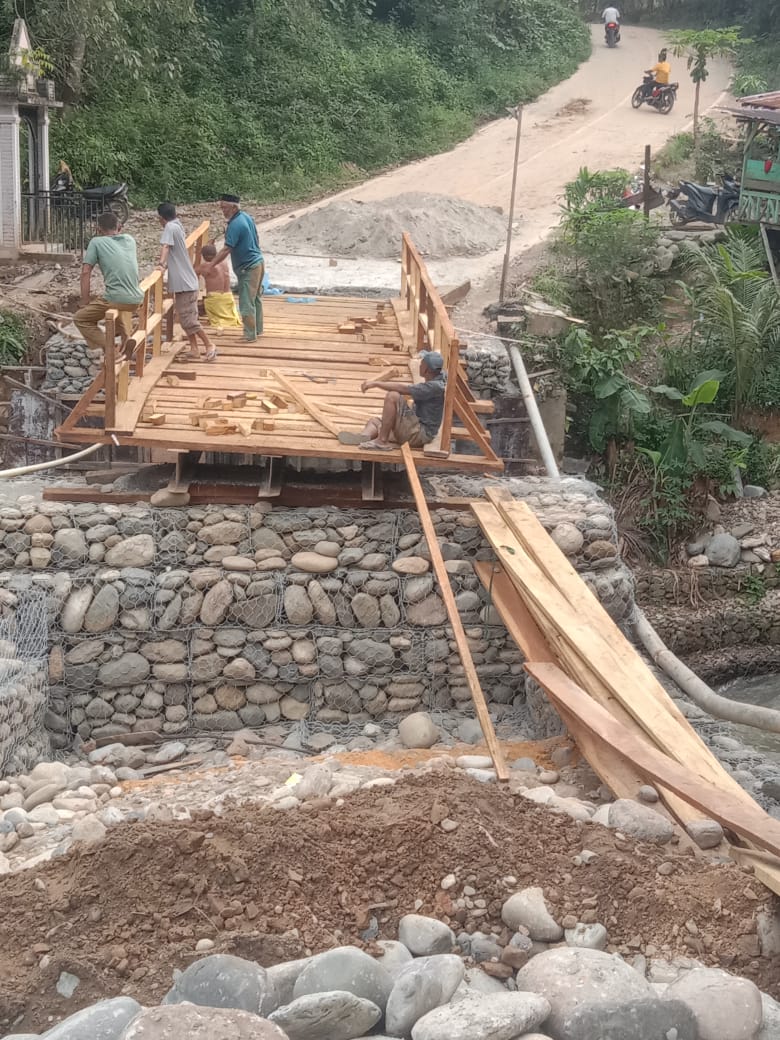 PUPR Agara Bangun Kembali Jembatan Lawe Sikap