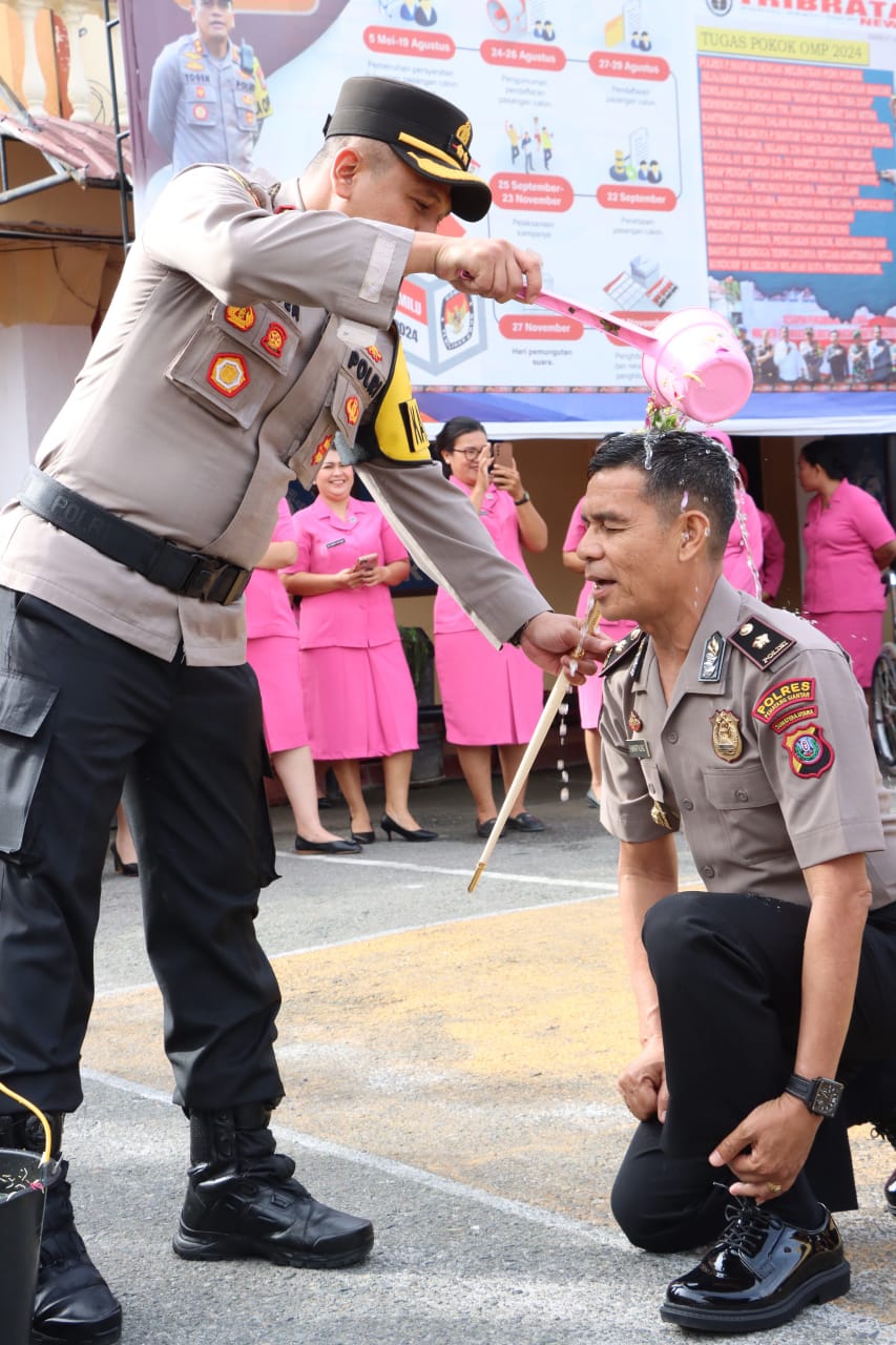 Puluhan Personel Polres Pematangsiantar Naik Pangkat