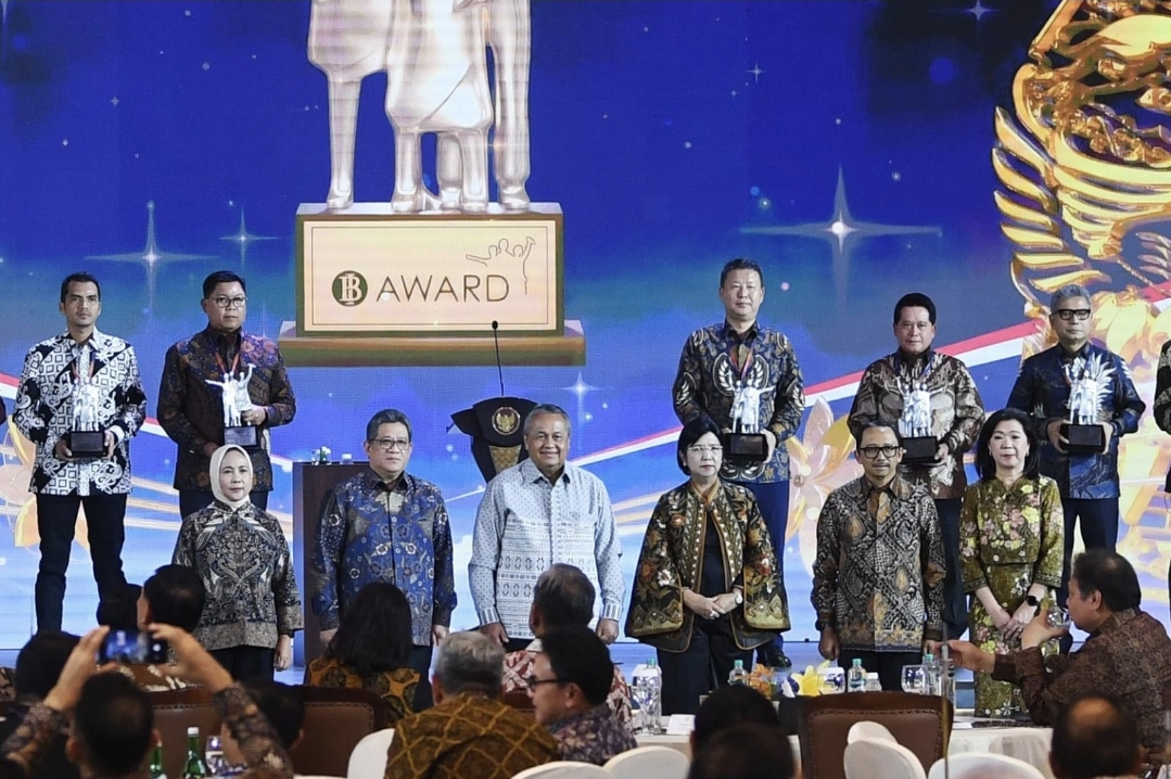 Sukses Jaga Kinerja, BSI Raih Dua Penghargaan Bank Indonesia Award 2024