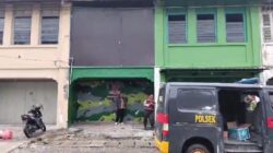 Kantor Grib Jaya di Kelurahan Belawan 1 Kecamatan Medan Belawan dilempari batu oleh sekelompok oknum diduga dari OKP tertentu, Selasa (24/12). Waspada/Ist