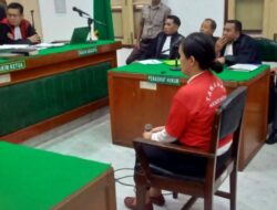 Ratu Entok Jalani Sidang Perdana Kasus Penistaan Agama