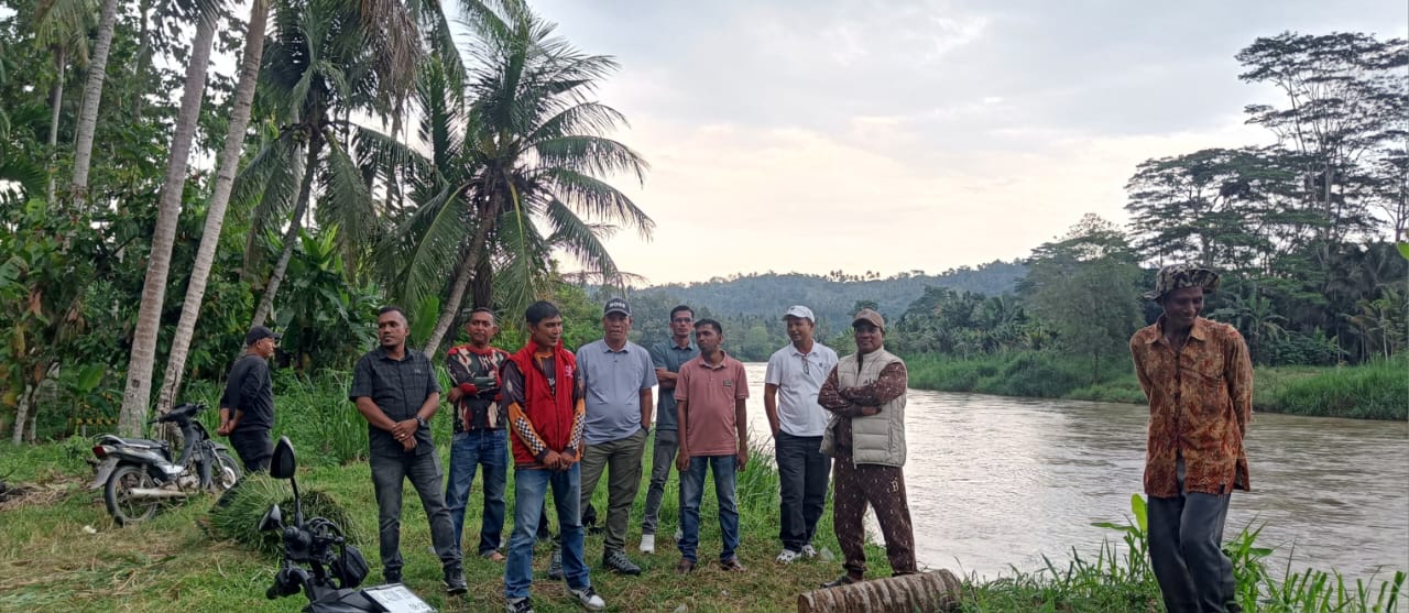 HRD Sahuti Keluhan Masyarakat, Inisiasi Pembangunan Jembatan Gantung Di Juli