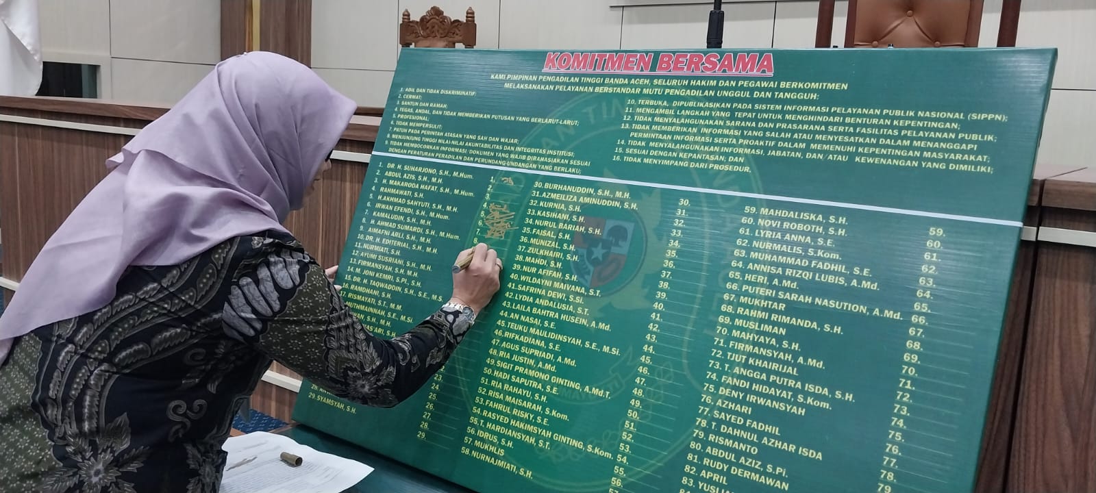 Hakim Tinggi Dan Pegawai Pengadilan Tinggi Banda Aceh Tandatangani Pakta Integritas