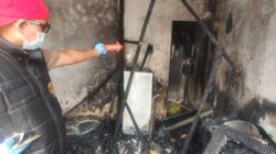 Dua Rumah Terbakar Di P. Siantar Saat Penghuninya Mudik