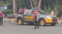 Sat Samapta Polres P. Siantar Gatur Lalin Penggal Jalan