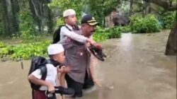 Husni Yusuf Pimpin Langsung Evakuasi Korban Banjir Sosa