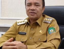 Pj Bupati Minta Petani Abdya Simpan Hasil Panen