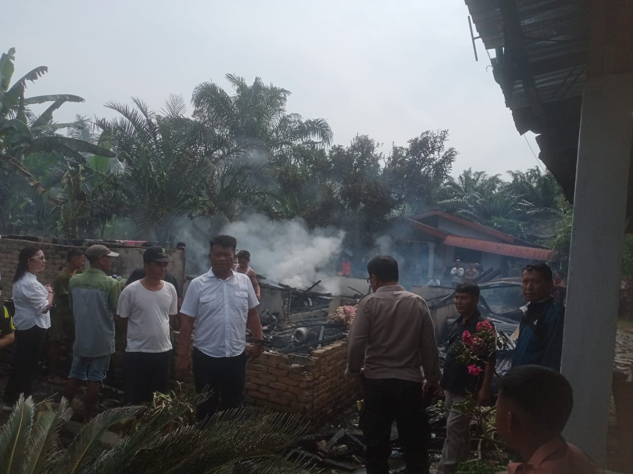 Satu Rumah Ludes Terbakar Di Baja Dolog, Kerugian Capai Ratusan Juta