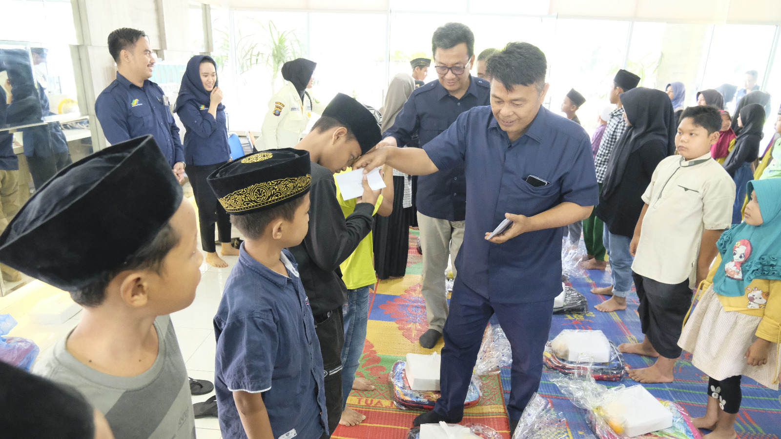 PT Kinra Syukuran, Santuni Anak Yatim Dan Kaum Dhuafa