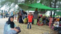 Sehari Di Camp, Etnis Rohingya Mulai Kabur