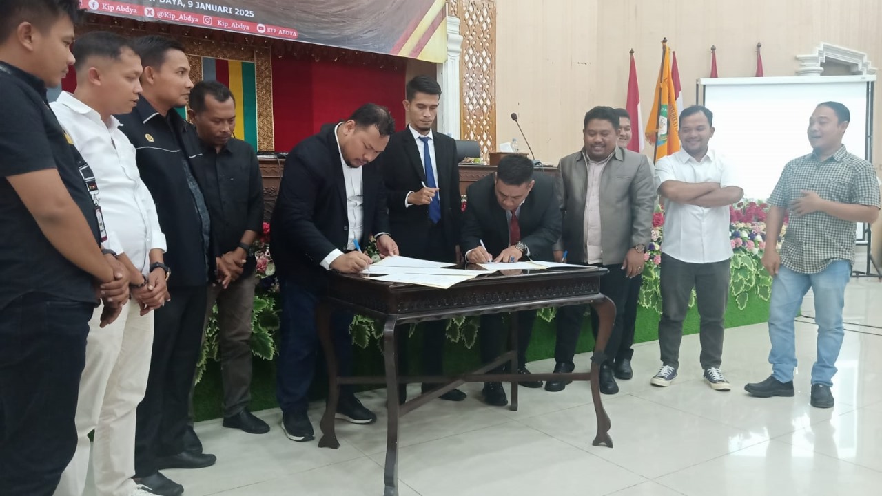 KIP Abdya Tetapkan Safaruddin-Zaman Akli Pemenang Pilkada 2024