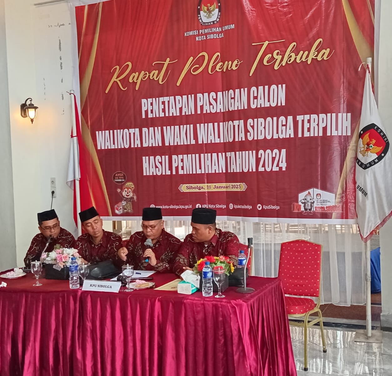 KPU Sibolga Tetapkan Wali Kota dan Wakil Wali Kota Sibolga Periode 2025-2030