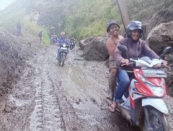 BPBD Turunkan Alat Berat, Jalan Haranggaol Yang Tertimbun Longsor Dapat Dilalui Kembali