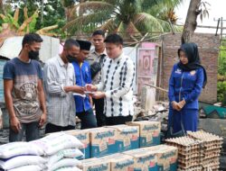 Ricky Anthony Berikan Bantuan Bahan Pangan Kepada Korban Kebakaran Di Langkat