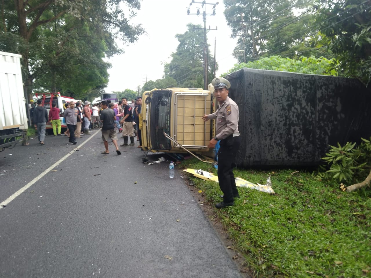 Mopen Kontra Truk Di Jalan P.Siantar - Perdagangan, 6 Luka-luka