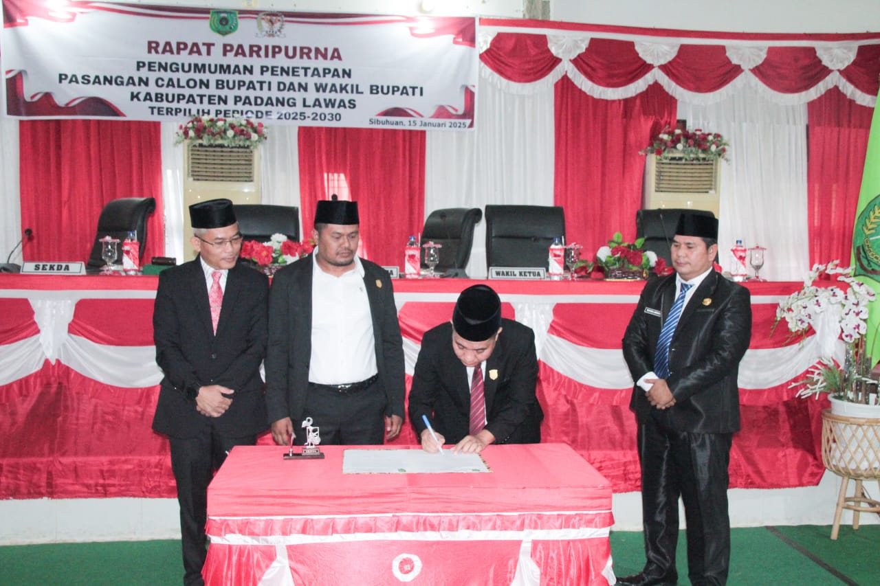 DPRD Palas Gelar Paripurna Penetapan Bupati Dan Wabup