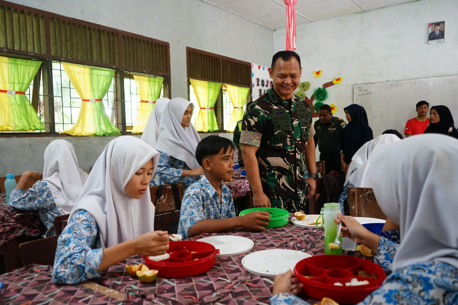 Dandim Aceh Tamiang Pantau MBG