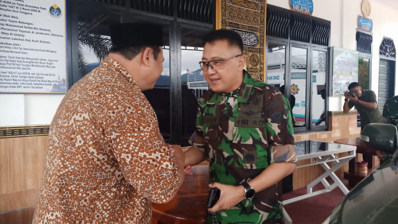 Tinjau Opslah Di Abdya, Kolonel Inf Teddy Kunjungi Puskiyai Aceh