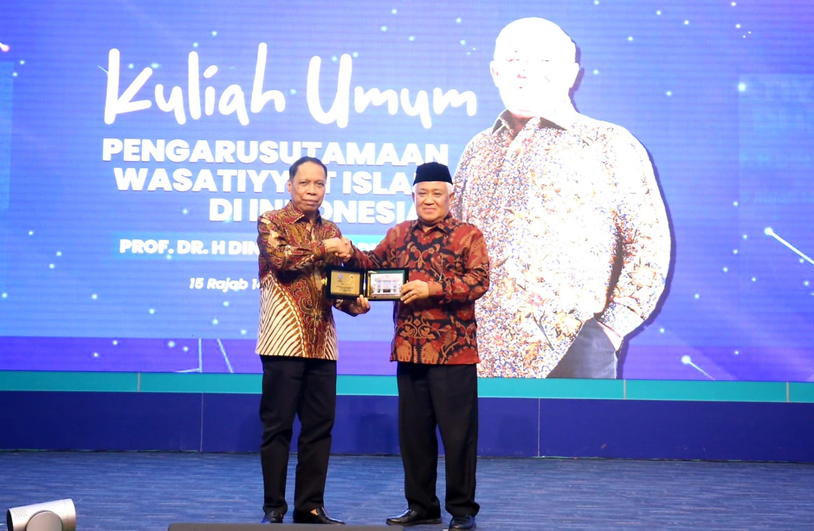 Kuliah Umum Di UMSU, Prof. Din Syamsuddin: “Wasatiyyat Islam Cegah Ekstrimisme ”