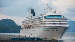 Kapal Pesiar MS. Crystal Symphony Singgah Di Sabang