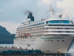 Kapal Pesiar MS. Crystal Symphony Singgah Di Sabang