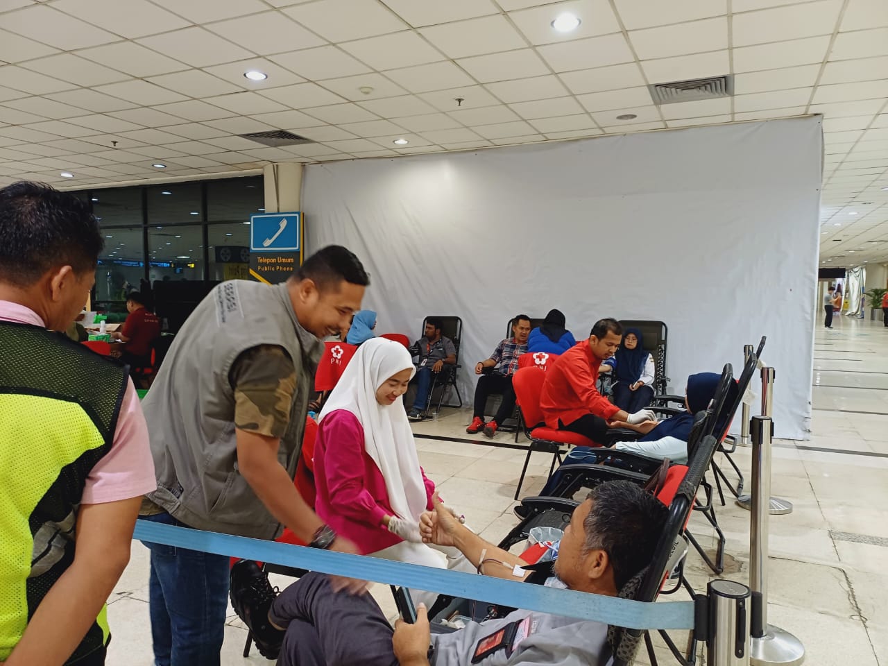 HUT Ke-1 Serasi Gelar Bakti Sosial Donor Darah Di Bandara Kualanamu