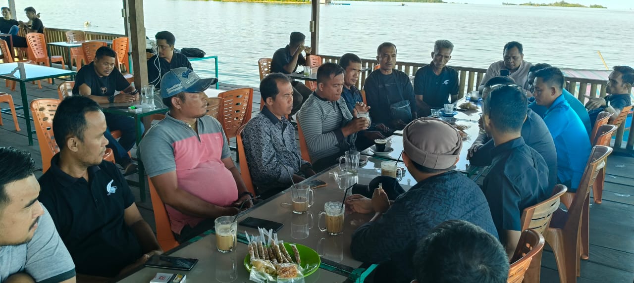 Dandim Baru Simeulue, Qomarus Zaman Ngopi Bareng Wartawan