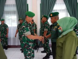 Dandim Aceh Tamiang Pimpin Tradisi Satuan Penerimaan Warga Baru