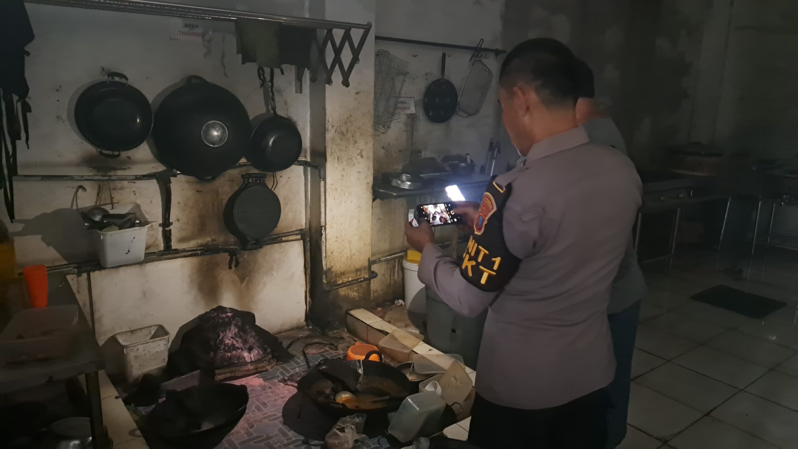 Tabung Gas Meledak, 3 Karyawan Kafe Di Sidimpuan Terbakar