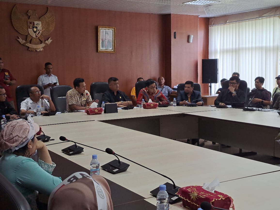 DPRD Medan Rekomendasi Tunda Penerapan Portal Berbayar di Pasar Petisah